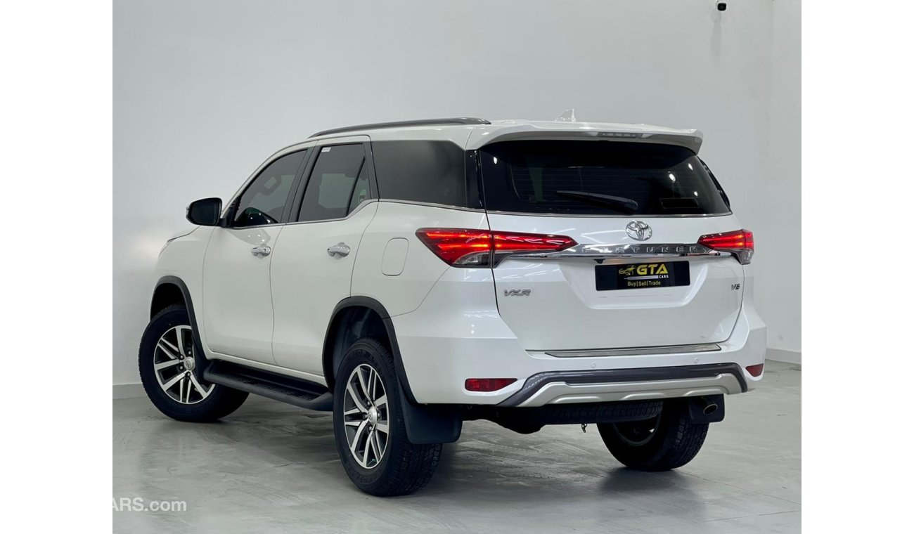 Toyota Fortuner 2017 Toyota Fortuner VXR, Toyota Service History, Warranty, GCC Specs