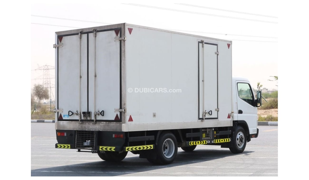 Mitsubishi Fuso Canter 2017 | MITSUBISHI FUSO CANTER CHILLER BOX | GCC SPECS AND EXCELLENT CONDITION