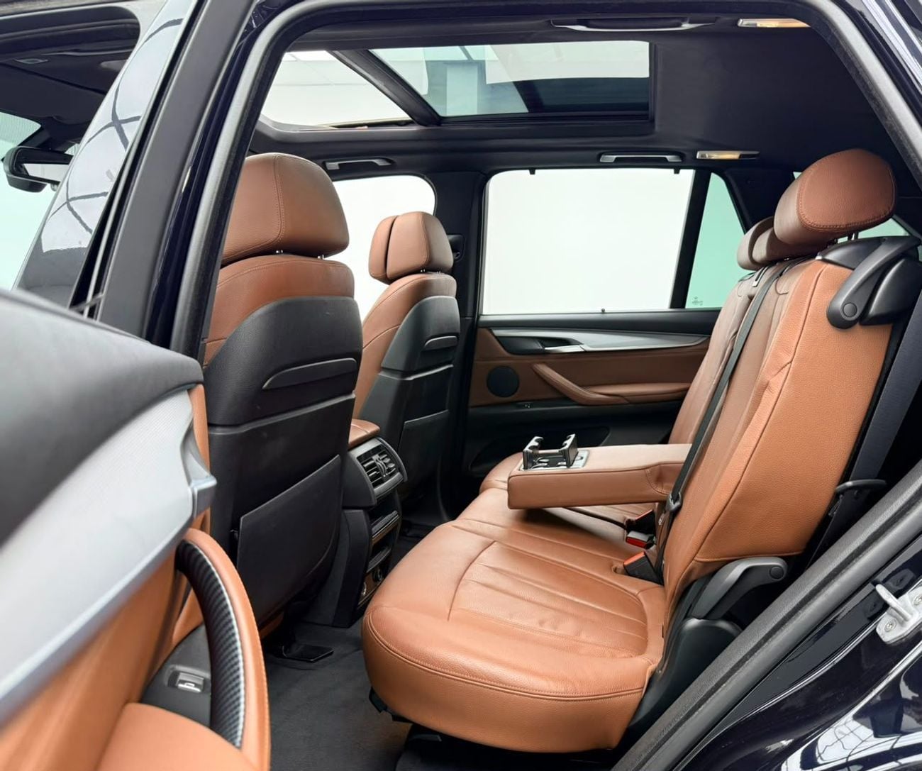 BMW X5 35i M SPORT 2015 BMW X5 xDrive35i M-Sport, Full BMW Service History, 7 Seater, Excellent Condition, GCC