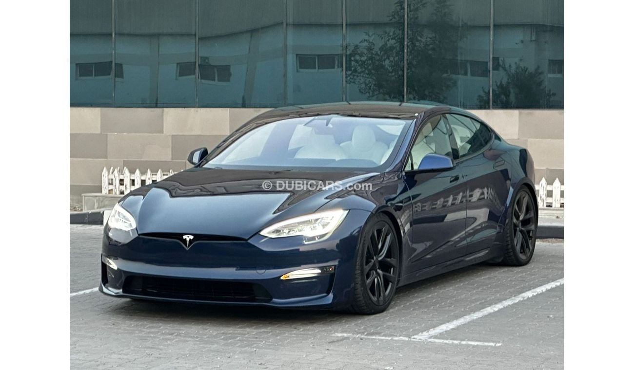 تسلا Model S بلاد