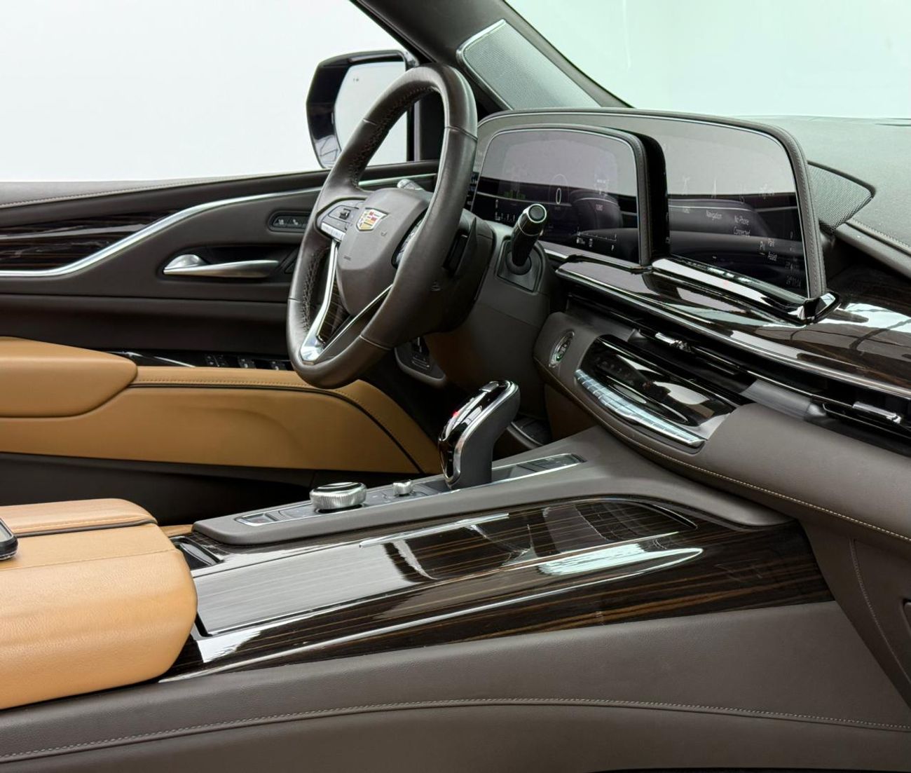 كاديلاك إسكالاد 2022 Cadillac Escalade ESV Platinum, Oct/2026 Cadillac Warranty, Oct/2027 Cadillac Service Contract,