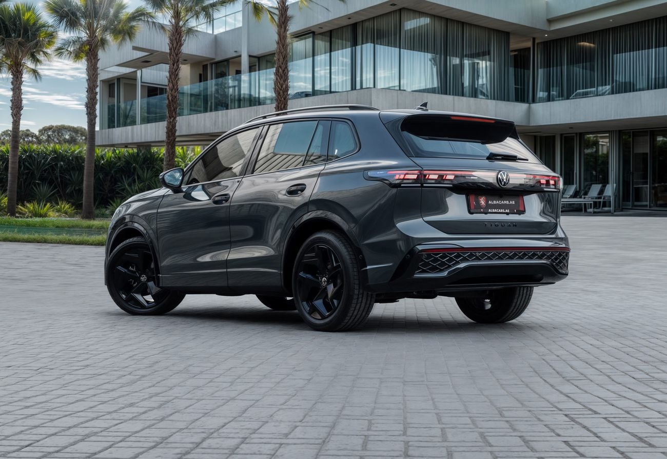 Volkswagen Tiguan Tiguan R-Line Black Edition | 2,938 P.M | 0% Downpayment | IMMACULATE! | Ramadan Offer!