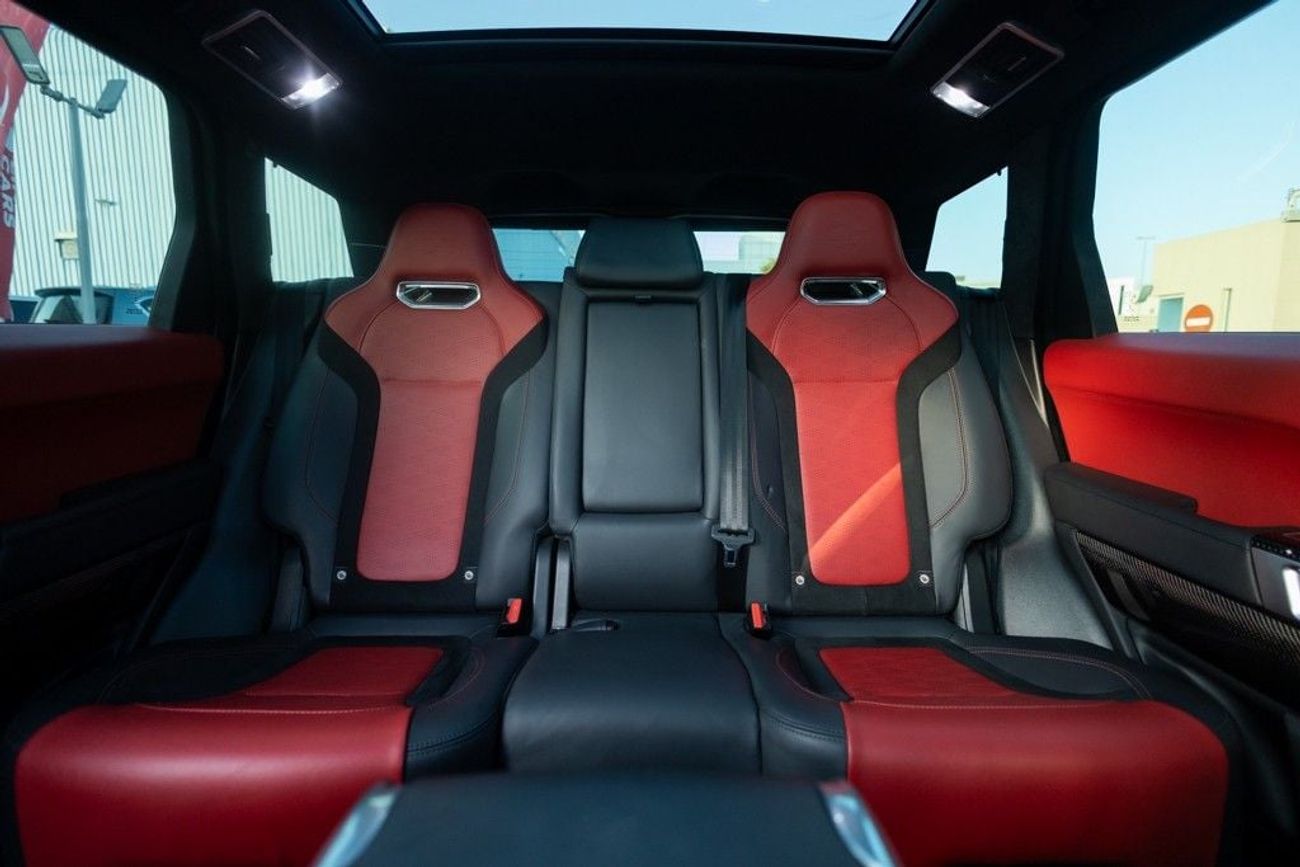 Land Rover Range Rover Sport SVR 5.0L (575 HP) AWD Range Rover Sport SVR Carbon Edition 2022 Canadian specs | Warranty