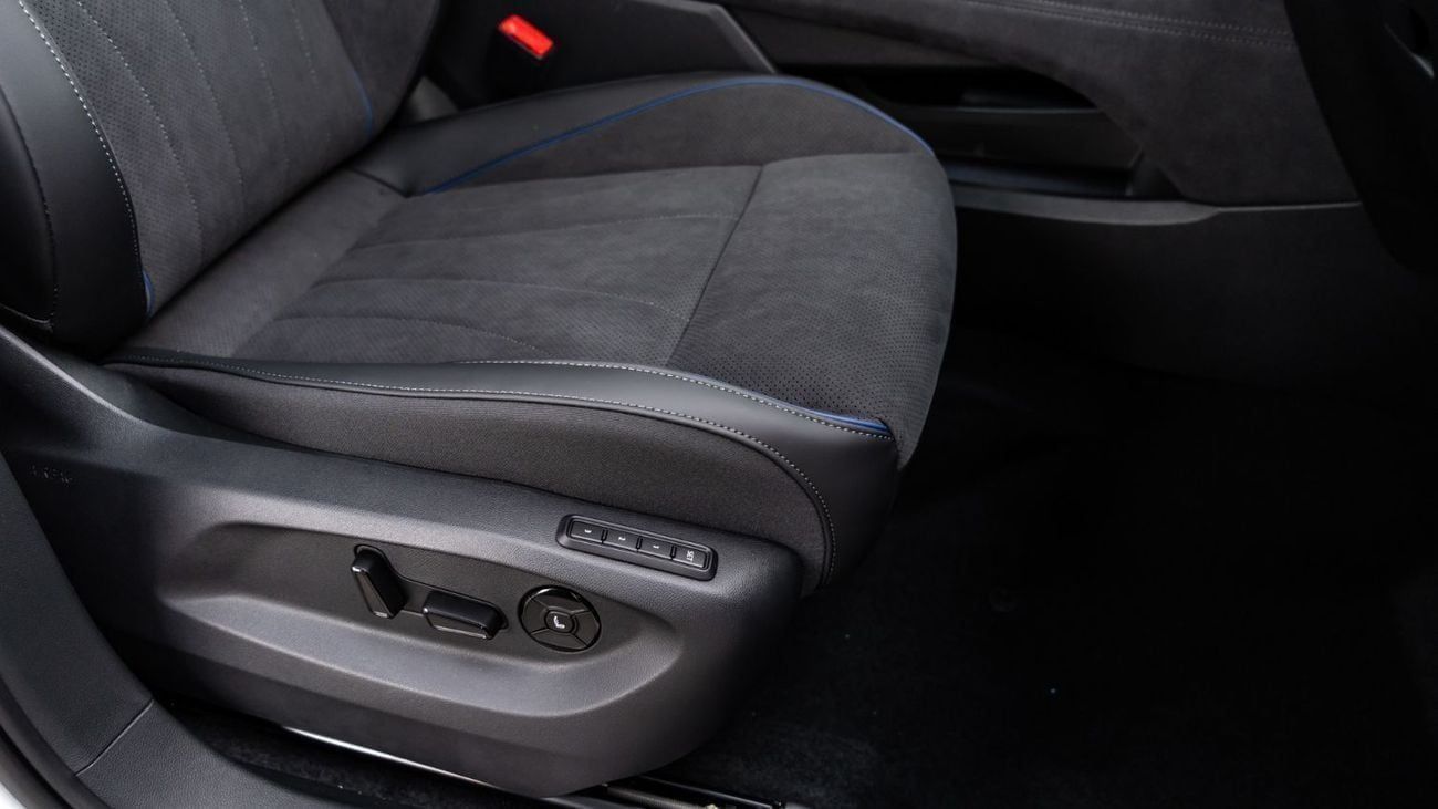 فولكس واجن تيجوان 2025 | VOLKSWAGEN TIGUAN 380 TSI 4WD R-LINE INTELLIGENT PREMIUM - H.K - COOL BLACK KIT [ EXPORT ONLY