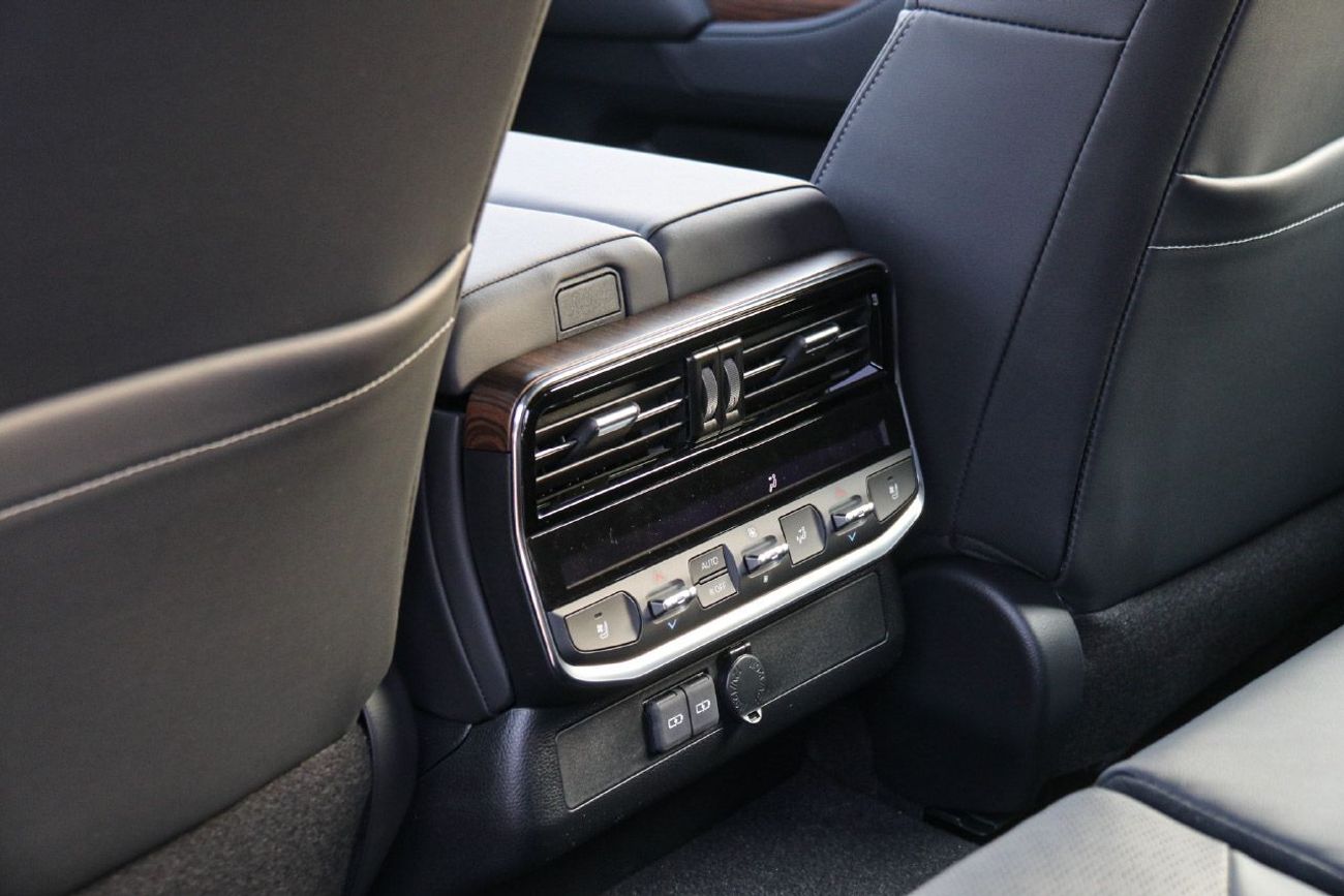 تويوتا لاند كروزر 2026 Toyota Land Cruiser VX 4.0L AT Petrol (Full Option)