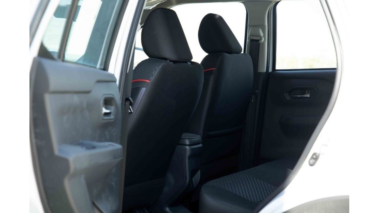 Toyota Raize 2023 Toyota Raize 1.0Turbo G - White Black Dual Ton inside Black | Export Only