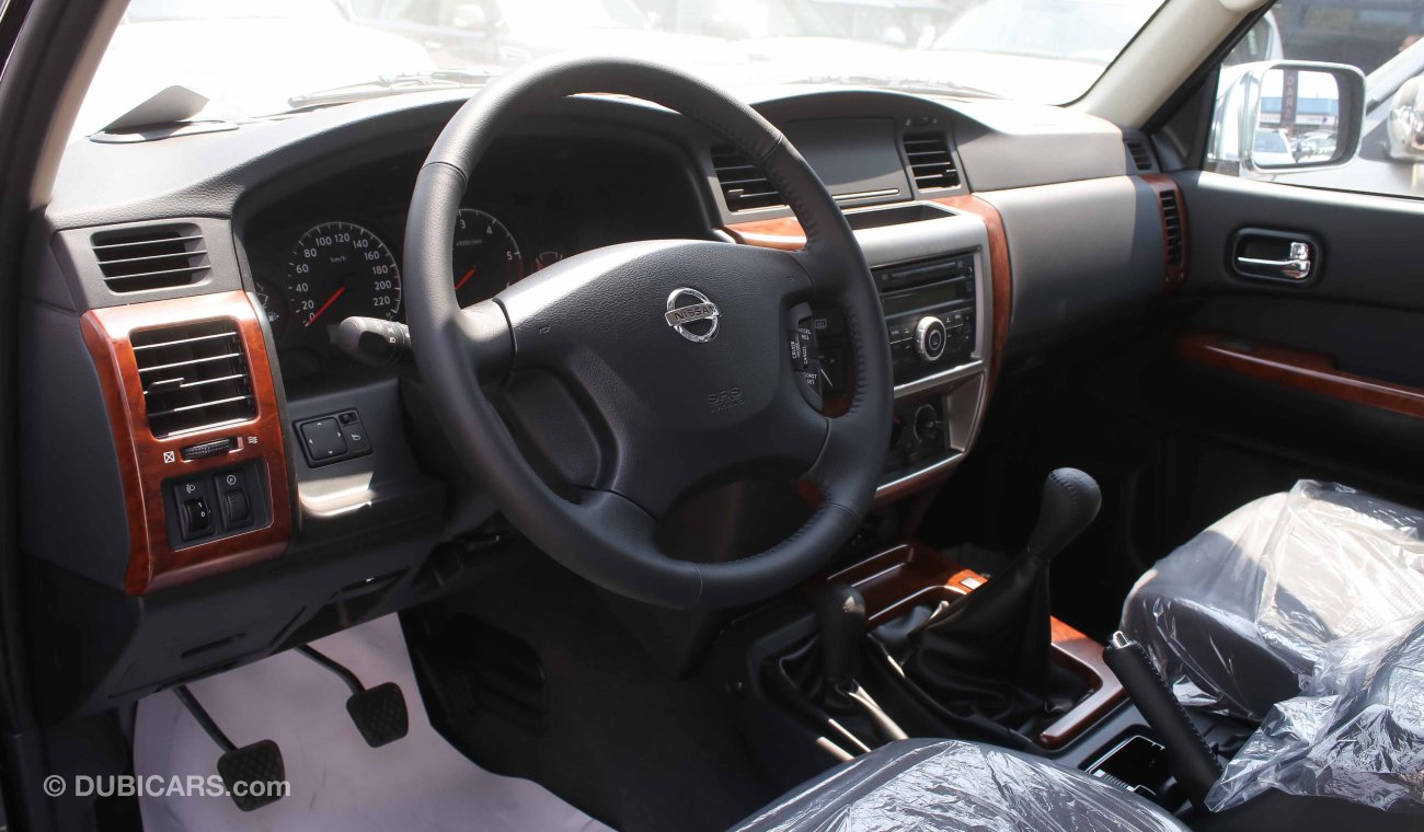 Nissan Patrol Safari Manual Transmission full option with warranty and VAT inclusive price