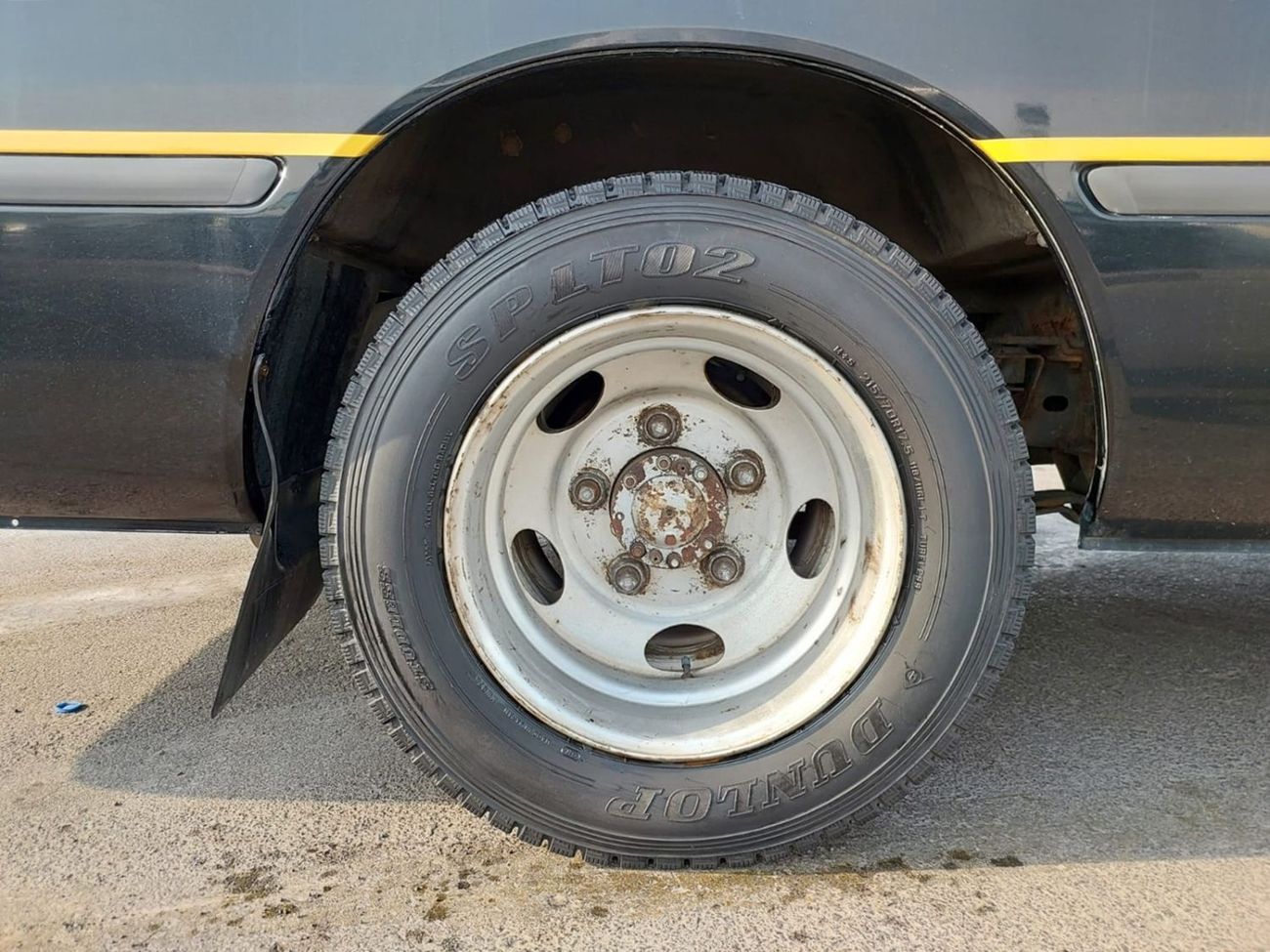 Toyota Coaster TOYOTA COASTER BUS RHD 2000 MODEL 4.2 L DIESEL AUTOMATIC(PM10377)