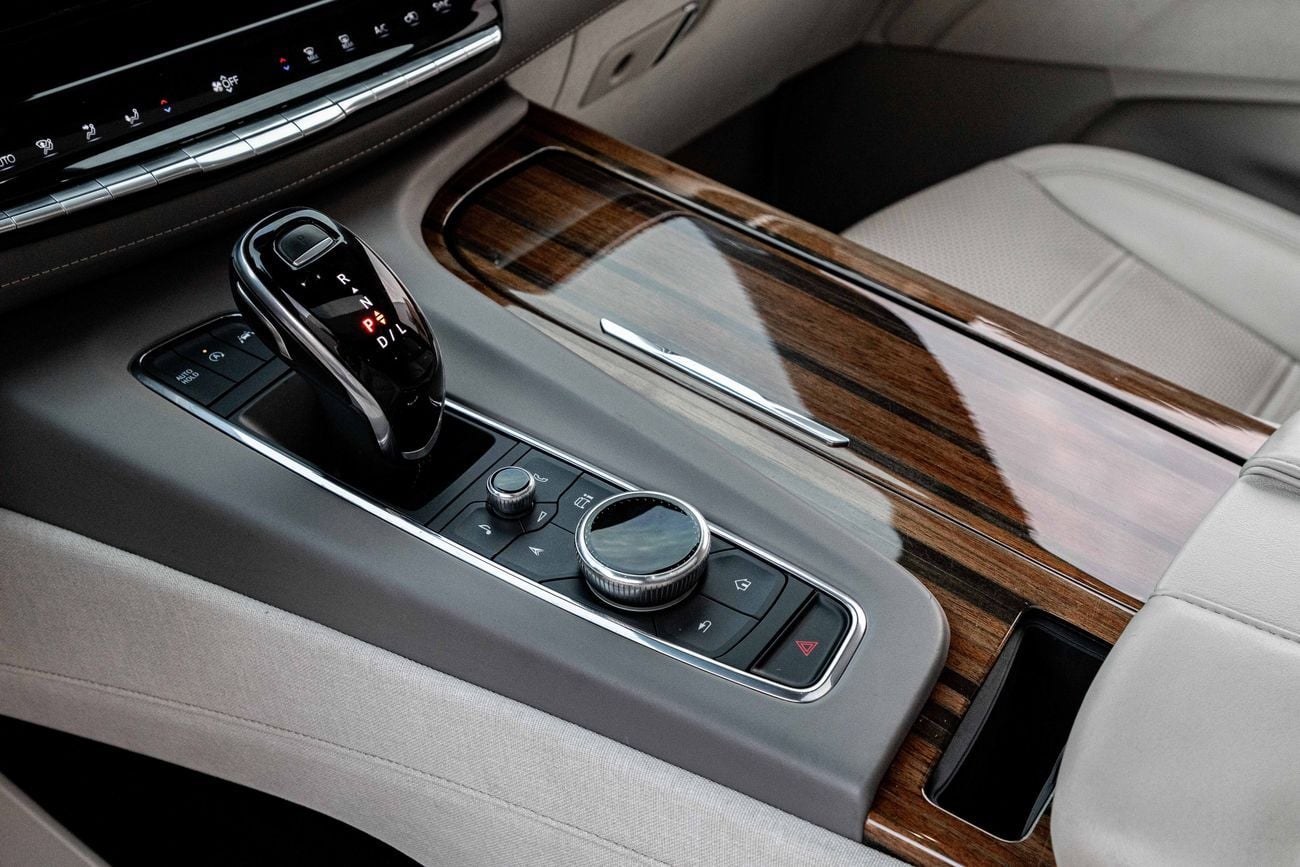 Cadillac Escalade Escalade Premium Luxury | 4,211 P.M | 0% Downpayment | Full Cadillac Service History!