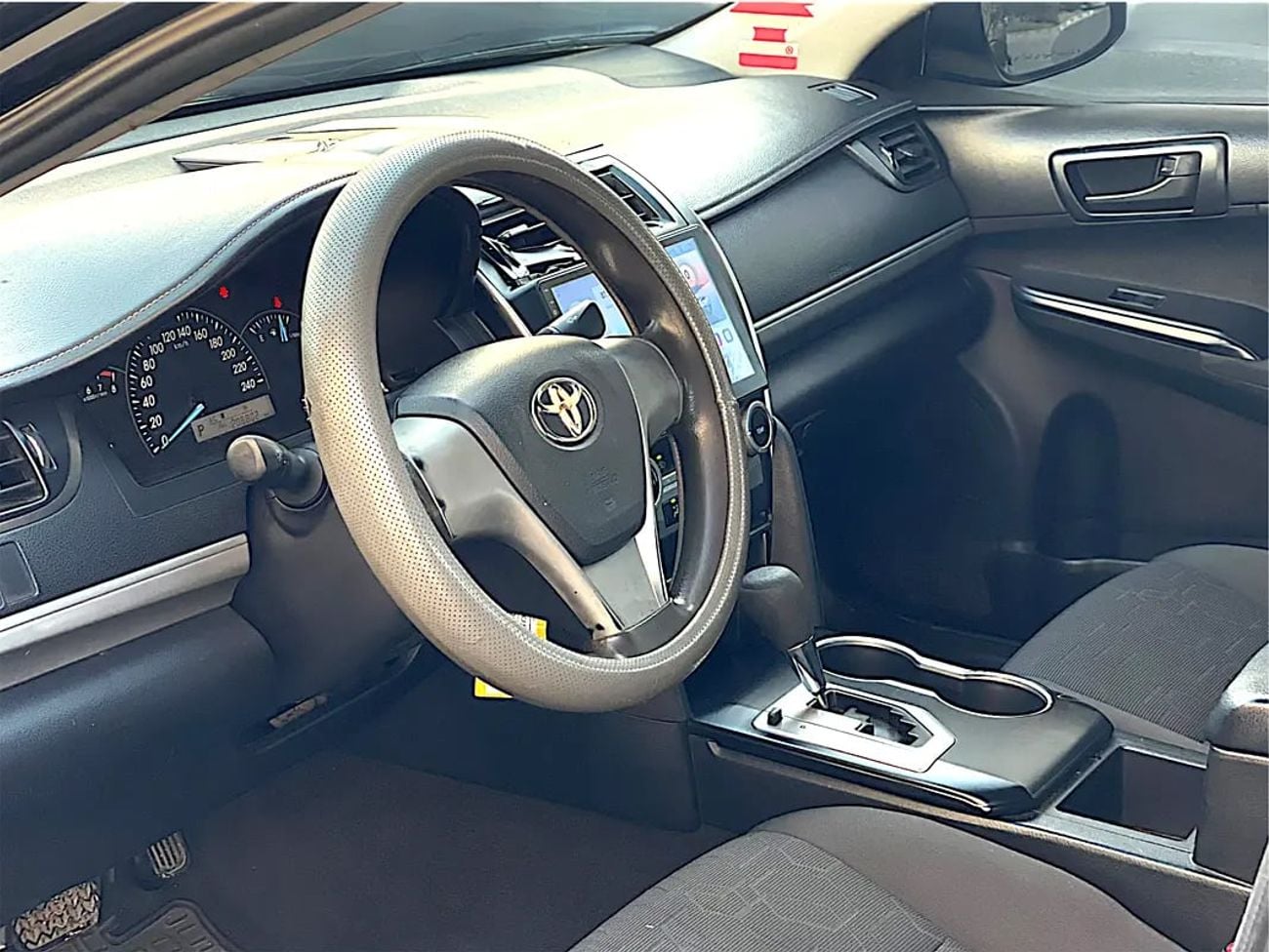 Toyota Camry GLE 2.5L (204 HP) GL - GCC Specs - Reliable and Efficient