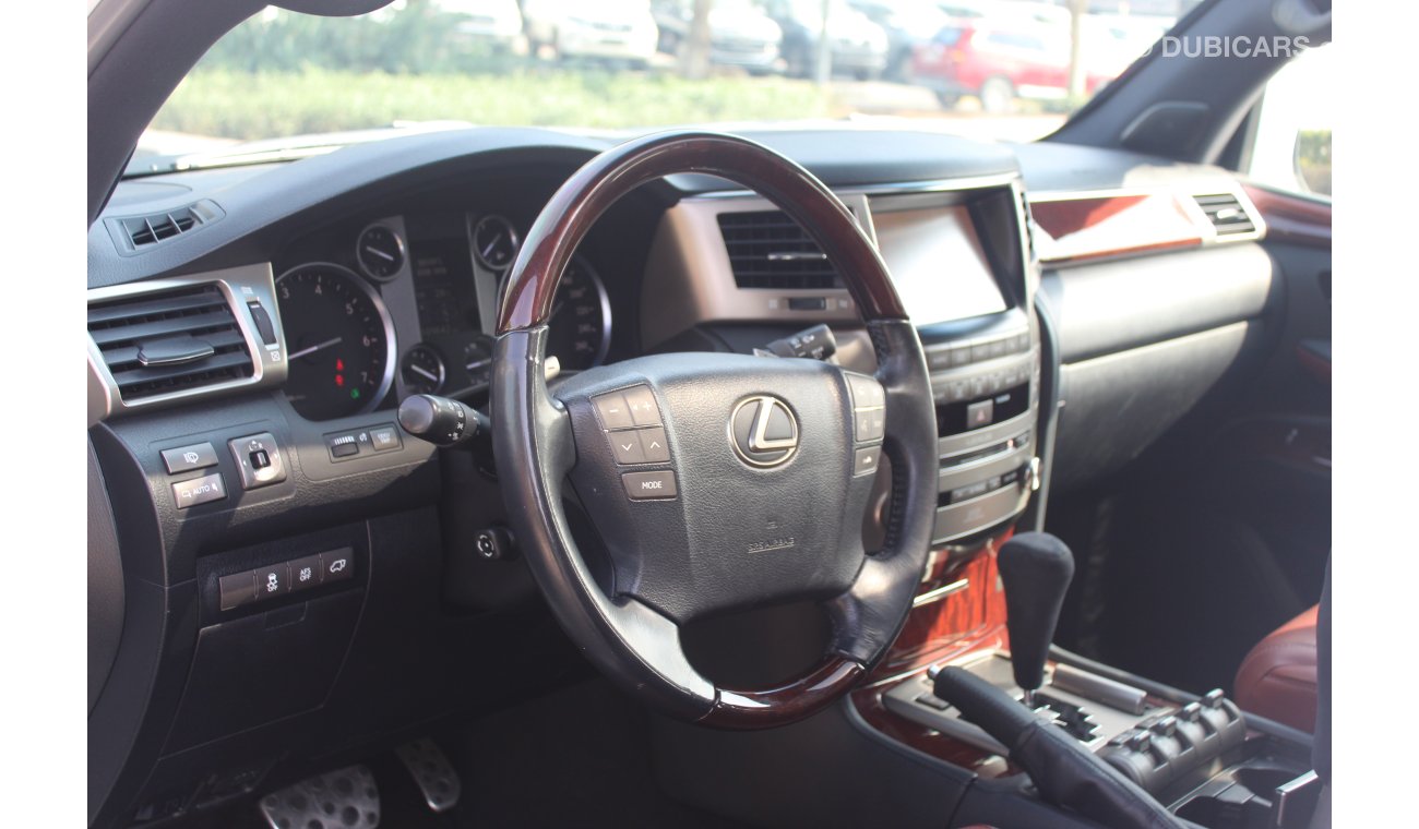 Lexus LX570 SPORT GCC SPECS