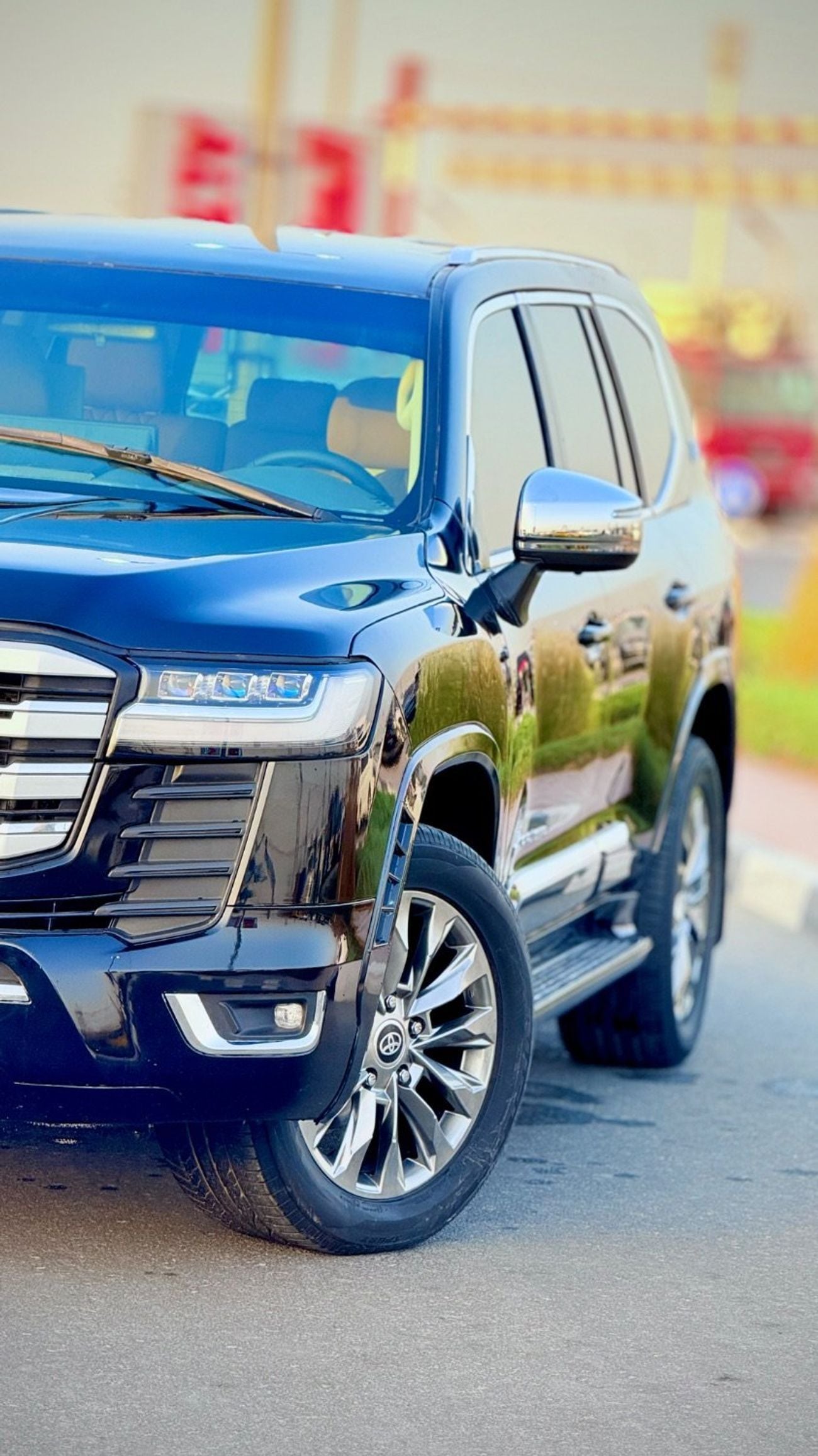 تويوتا لاند كروزر GXR 2019 FACELIFTED 2025 WITH INTERIOR AND EXTERIOR V6 4.0L GCC IN EXCELLENT CONDITION