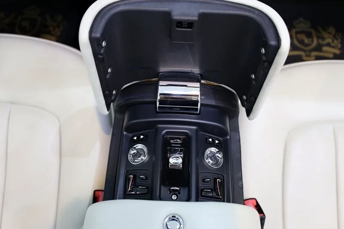 Rolls-Royce Phantom Drophead 6.8L