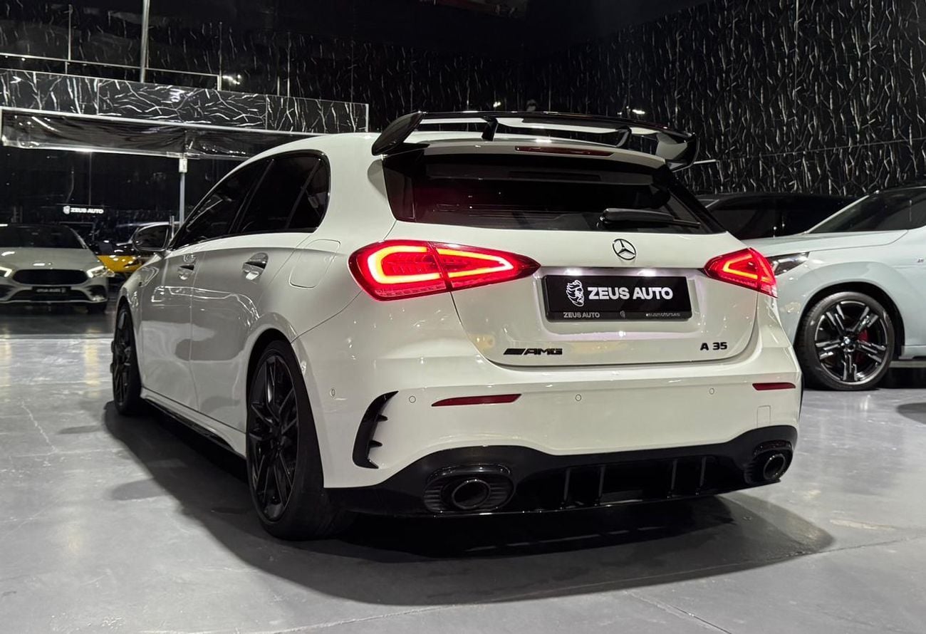 Mercedes Benz A35 AMG 4MATIC Hatchback