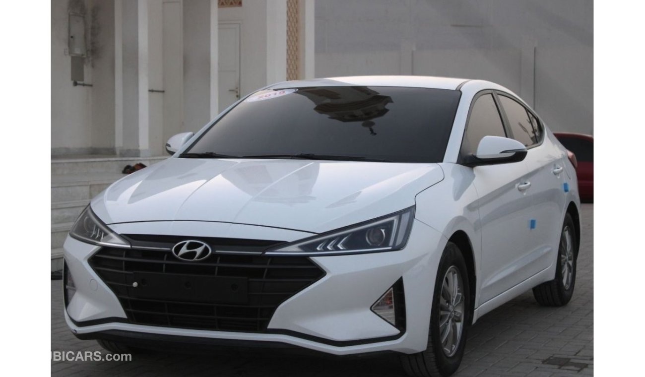 Hyundai Avante HYUNDAI AVENTE 2019 WHITE IMPORTED FROM KOREA EXCELLENT CONDITION WITHOUT ACCIDENT