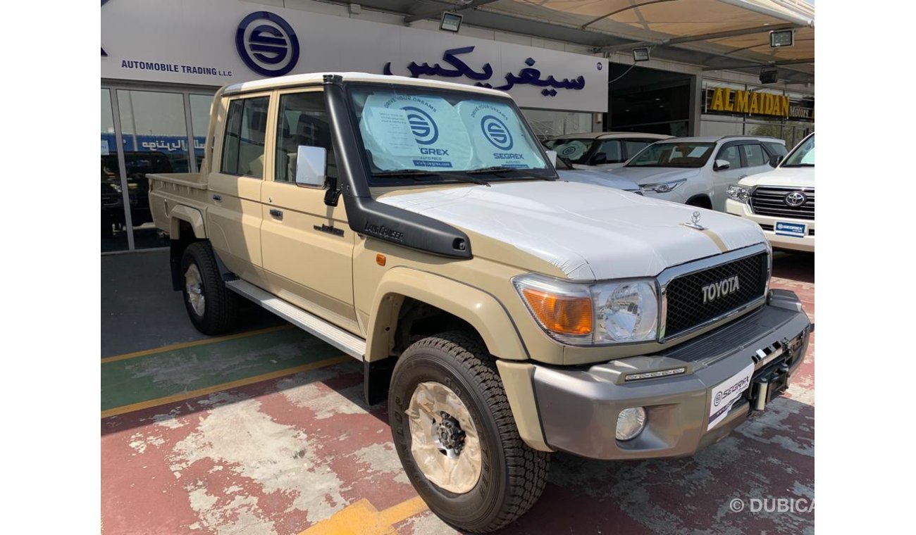 تويوتا لاند كروزر بيك آب LC79 4.0 Ltr, V6 Cyl,