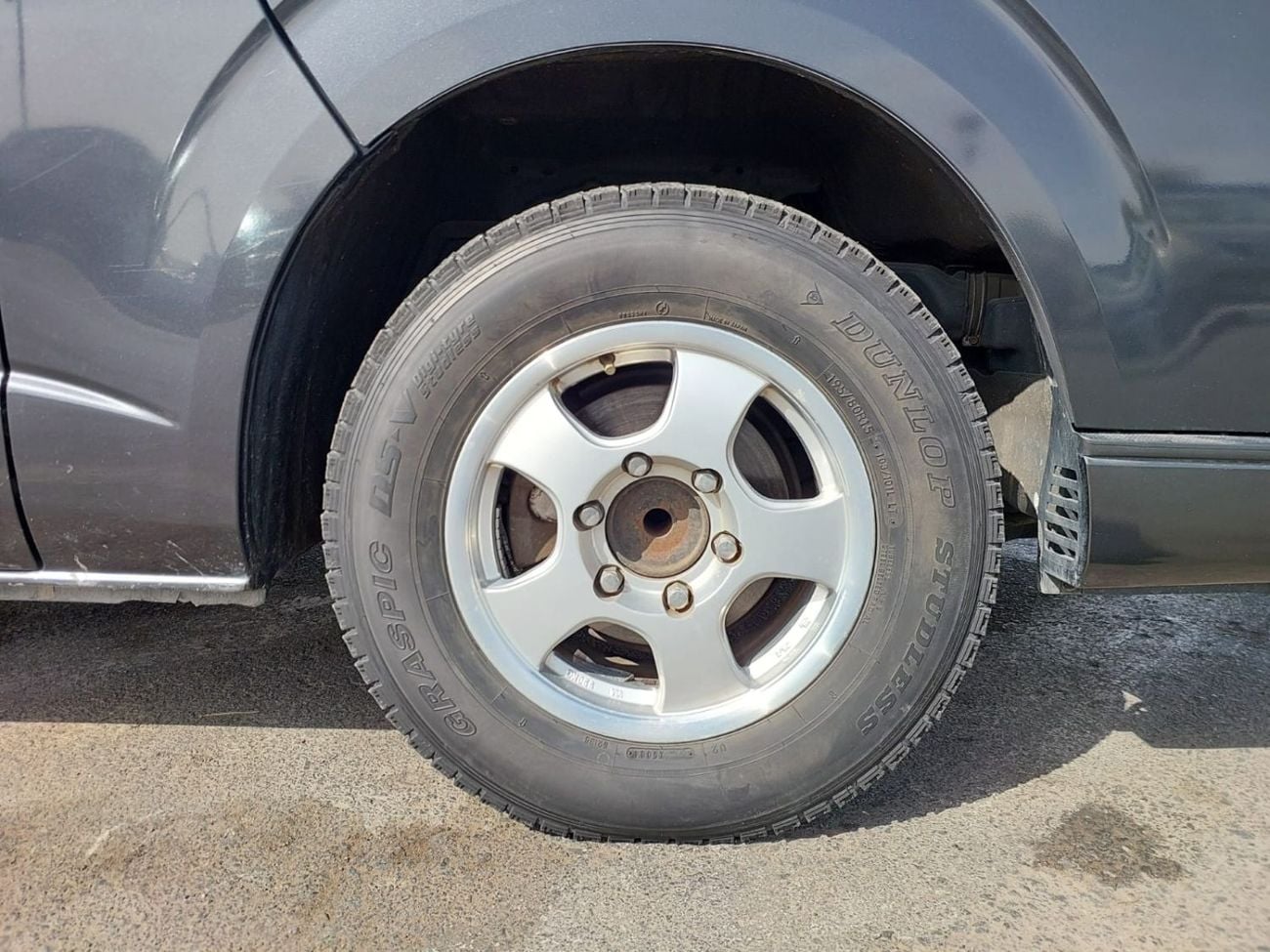 تويوتا هاياس TOYOTA HIACE VAN RHD 2004 MODEL 2.0 L PETROL AUTOMATIC(PM02513)