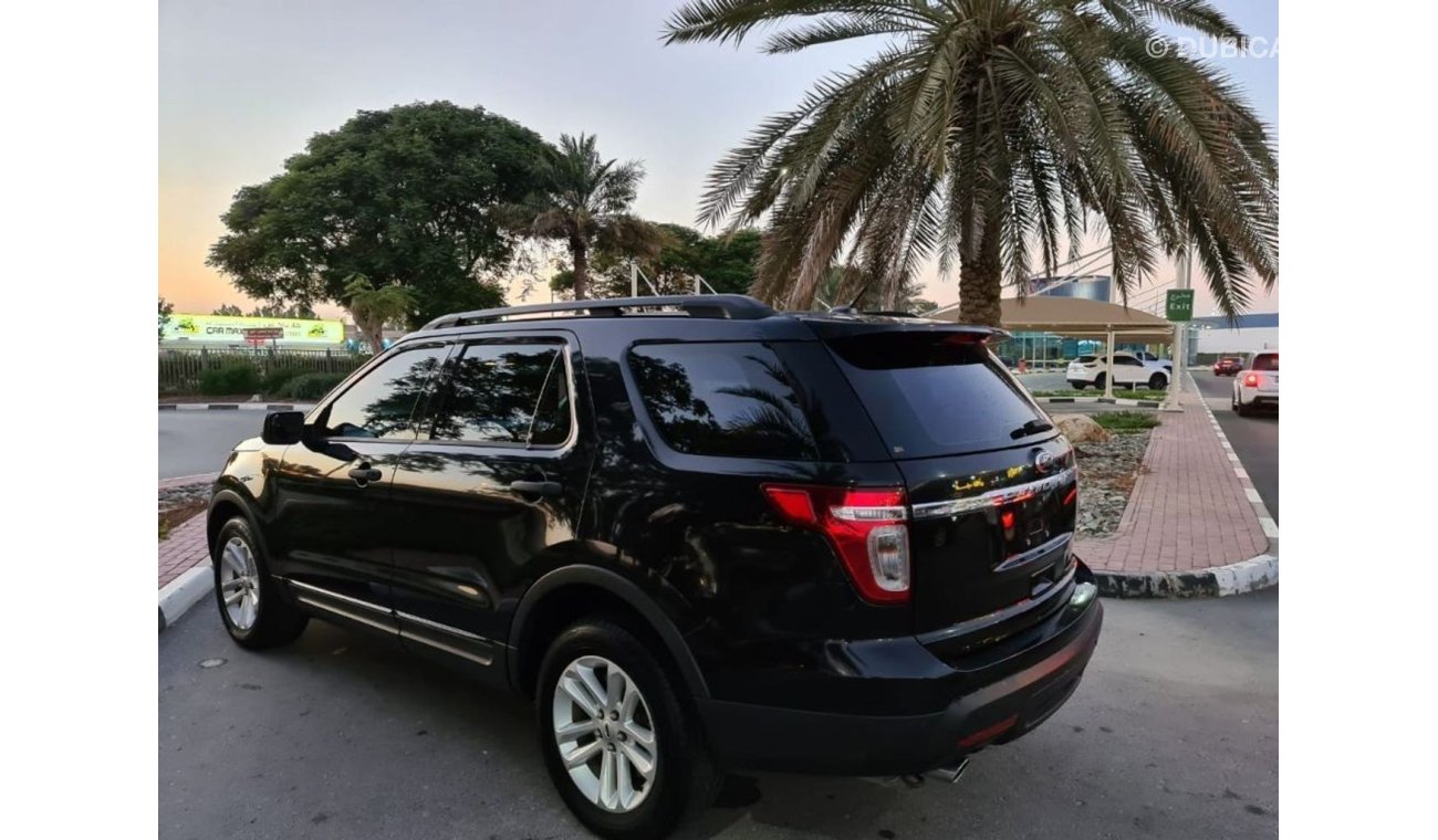 Ford Explorer LIMITED OFFER - FREE REGISTRATION - 4WD - GCC SPECS - FULL SERVICE HISTORY - AL TAYER -