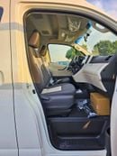 Toyota Hiace HIGHROOF GL / 13 SEATS WITH LEATHER / 2.8L DIESEL M/T V4 (CODE # HRDMGLJ)