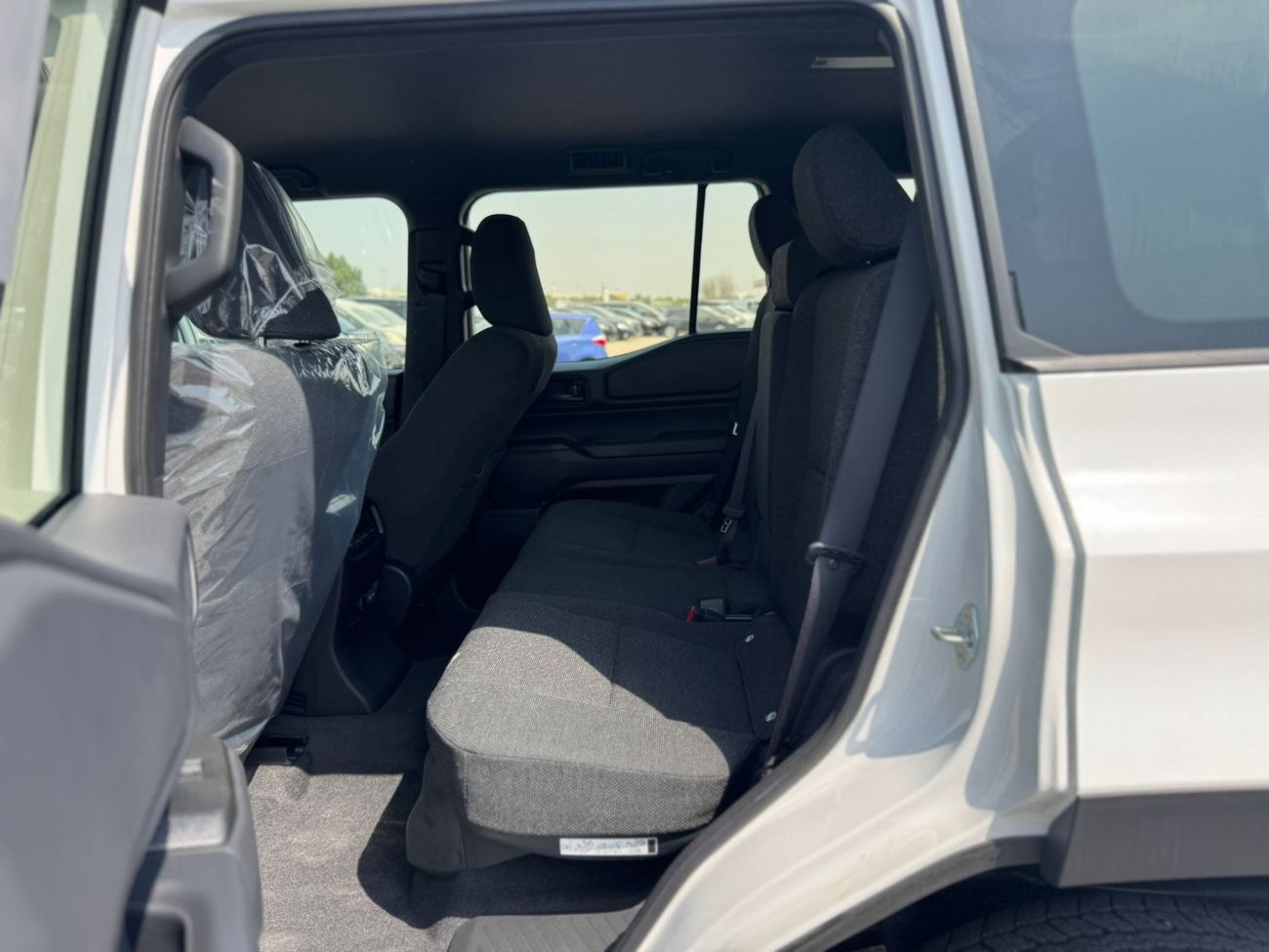 Toyota Prado TOYOTA PRADO 2024 2.8L 2024 GCC BASIC DIESEL