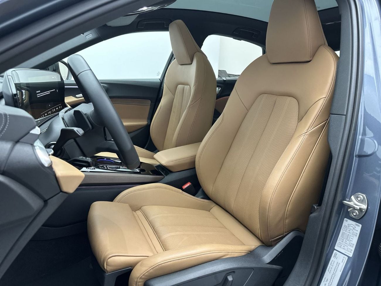 أودي A5 Sedan TFSI 204hp (Ref# 24296)