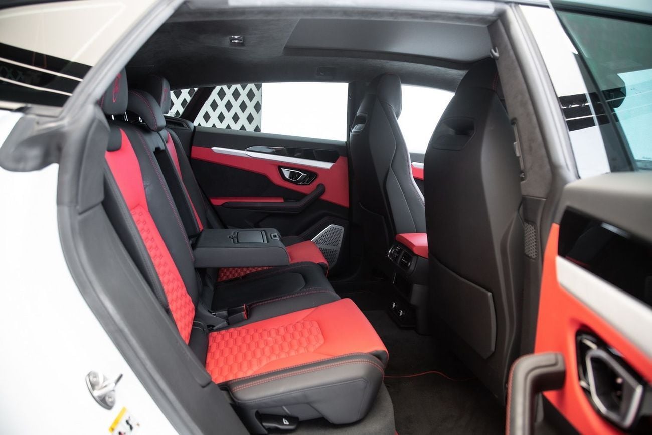 لامبورغيني اوروس STD 4.0T V8