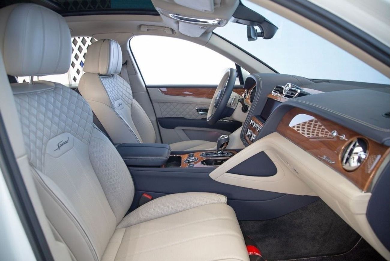 بنتلي بينتايجا Bentley Bentayga Speed Black Edition W12