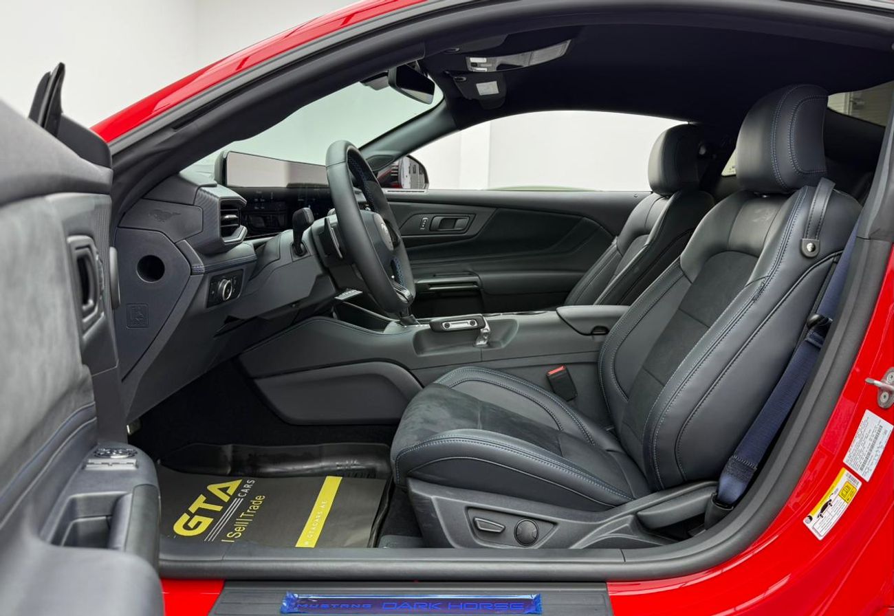 Ford Mustang DARK HORSE 5.0 (500HP) A/T 2025 Ford Mustang Dark Horse, 2030 Ford Warranty + Service Pack, Low Km, 