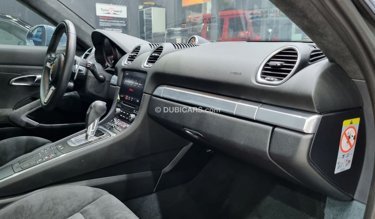 Porsche 718 Cayman PORSCHE CAYMAN 718 GTS IN PERFECT CONDITION WITH ONLY 22K KM FULL SERVICE HISTORY FOR 295K AED