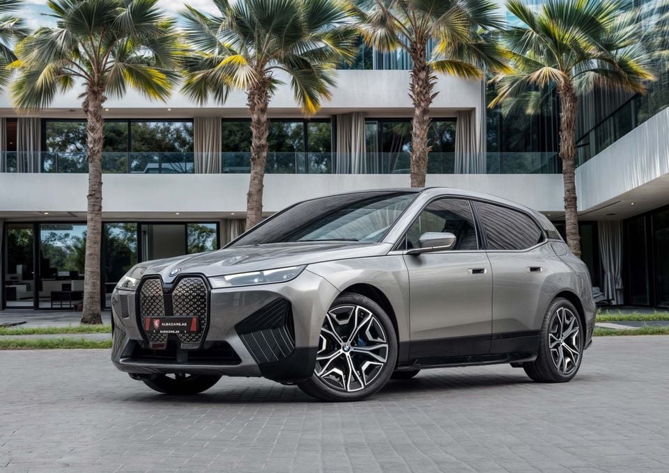 BMW iX