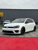 Volkswagen Golf R 