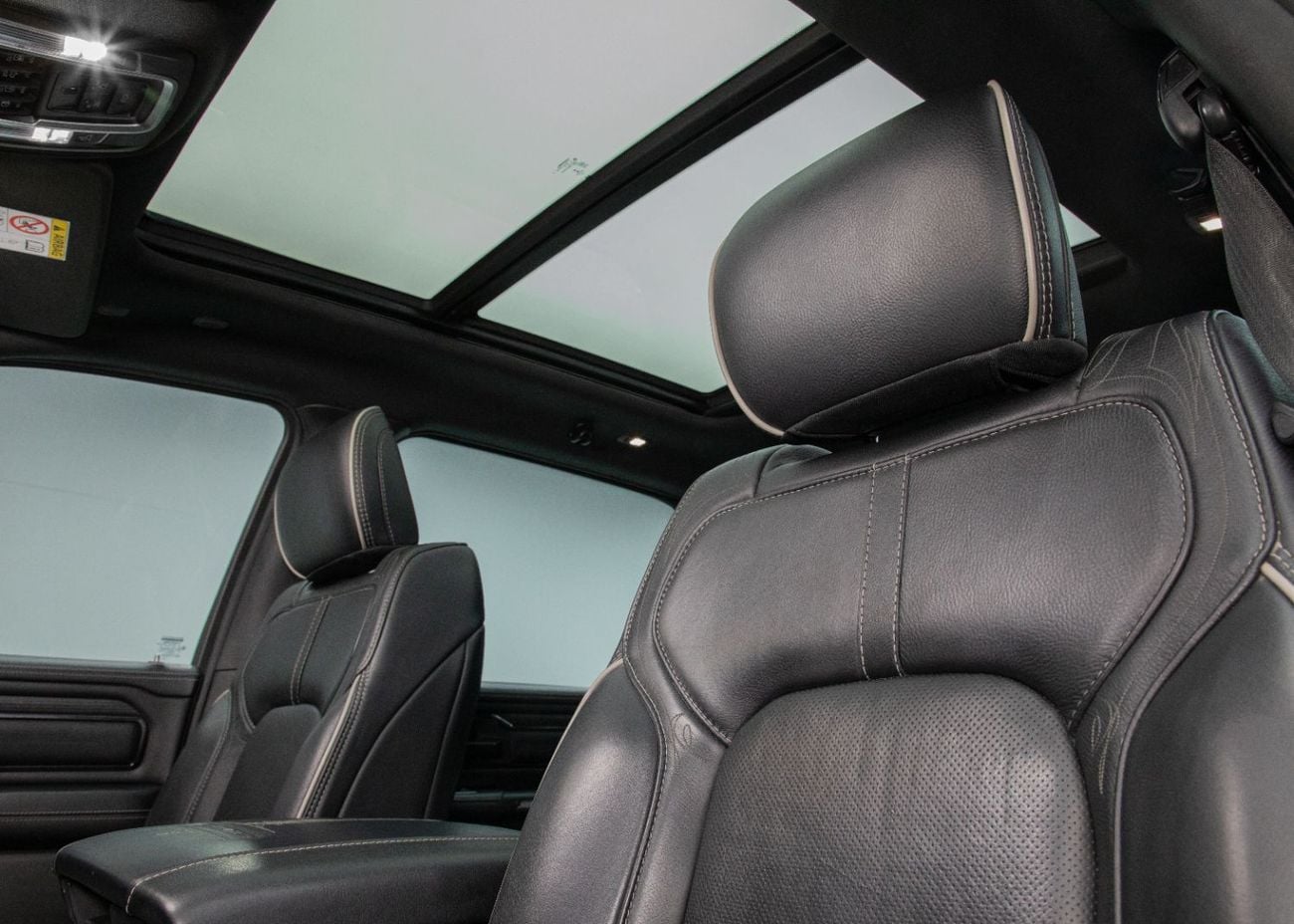 Dodge Ram Van Limited