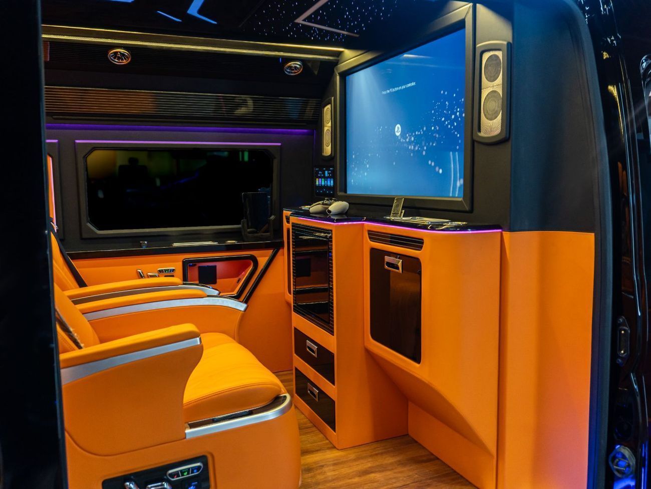 تويوتا هاياس GL Built by Barugzai | 1 Year Interior Warranty + Agency Warranty