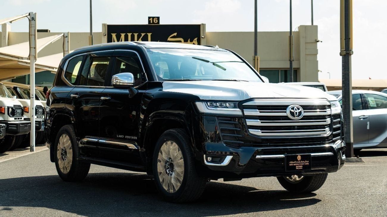 Toyota Land Cruiser VXR 3.5 TT || 2026