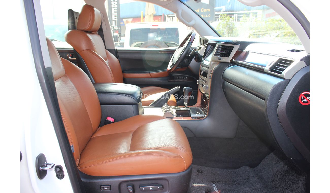 لكزس LX 570 (2012) GCC