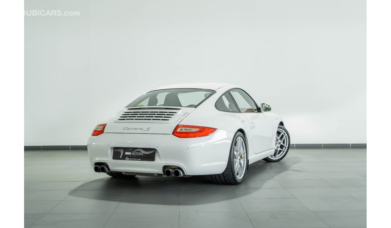 Porsche 911 Carrera S  3.8