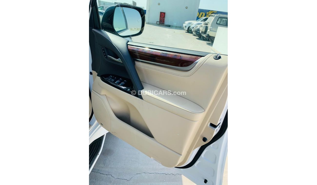 Lexus LX 570 Full option clean car