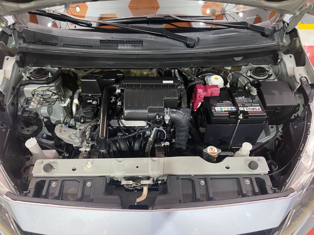 ميتسوبيشي اتراج GLX Base 1.2L