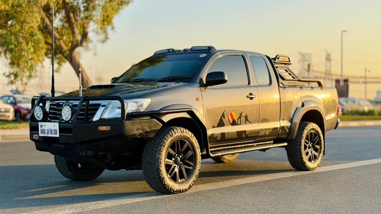 تويوتا هيلوكس -