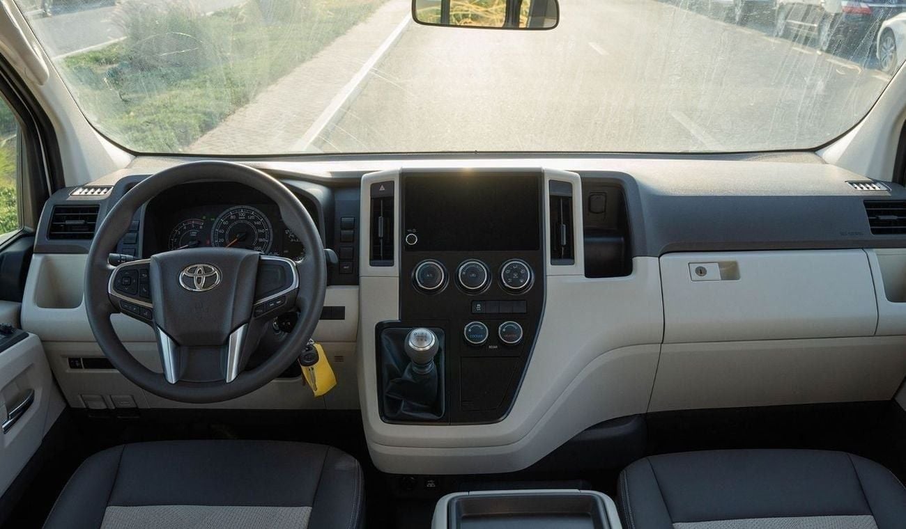 تويوتا هاياس 2025 Toyota Hiace GL 2.8L MT Diesel with Leather Seat