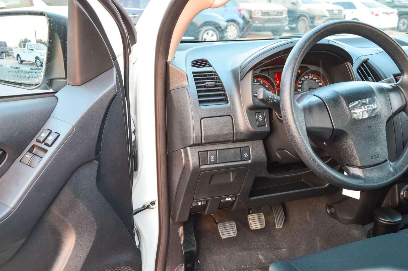 إيسوزو D ماكس ISUZU DMAX 2.5L 4WD SC DIESEL PICKUP 2026