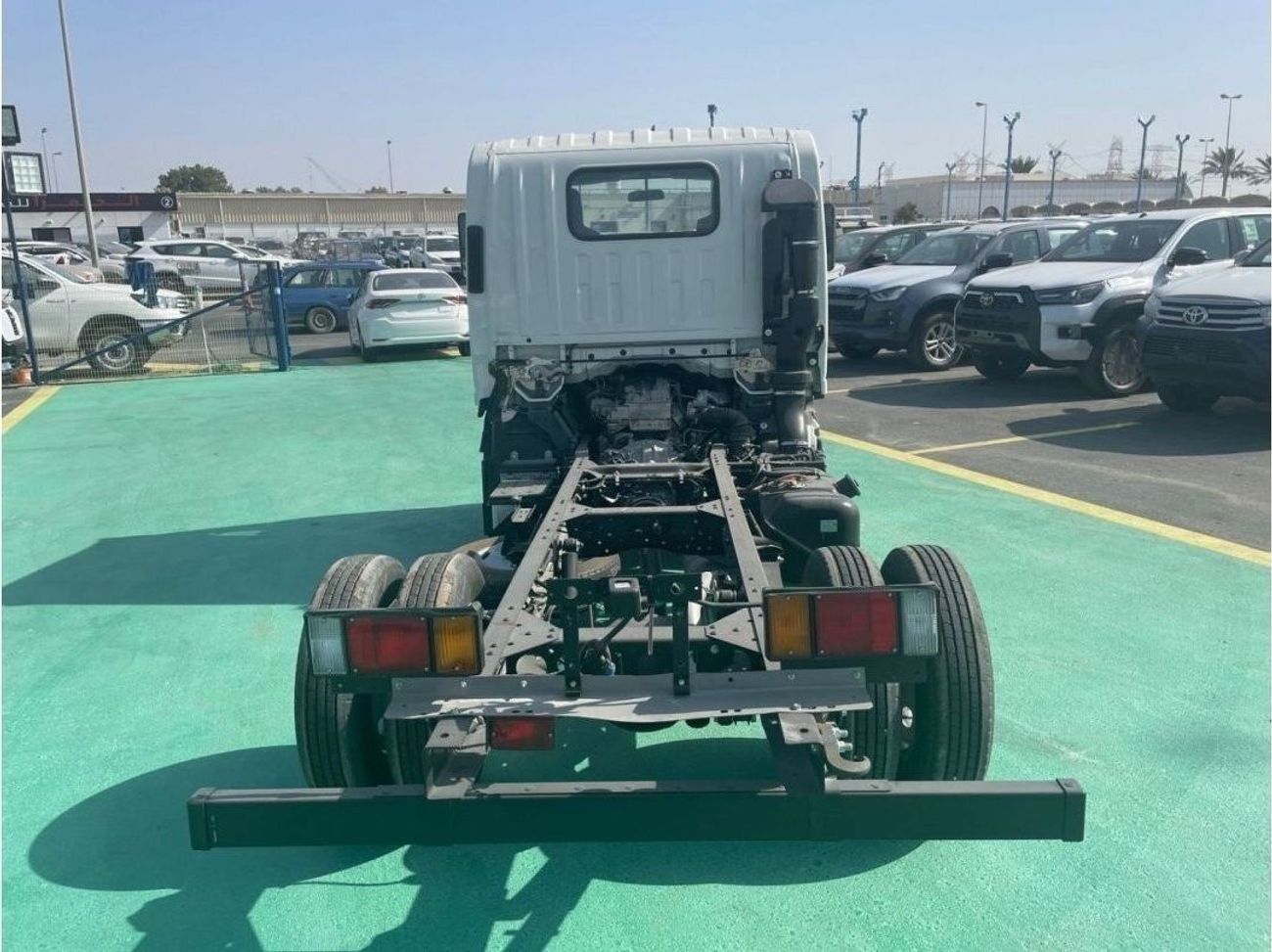 Isuzu NPR Isuzu NMR // 3 ton / model 2025