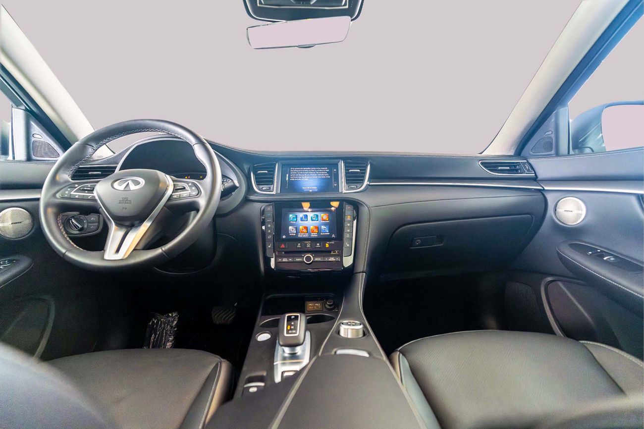 إنفينيتي QX50 LUXE 2.0