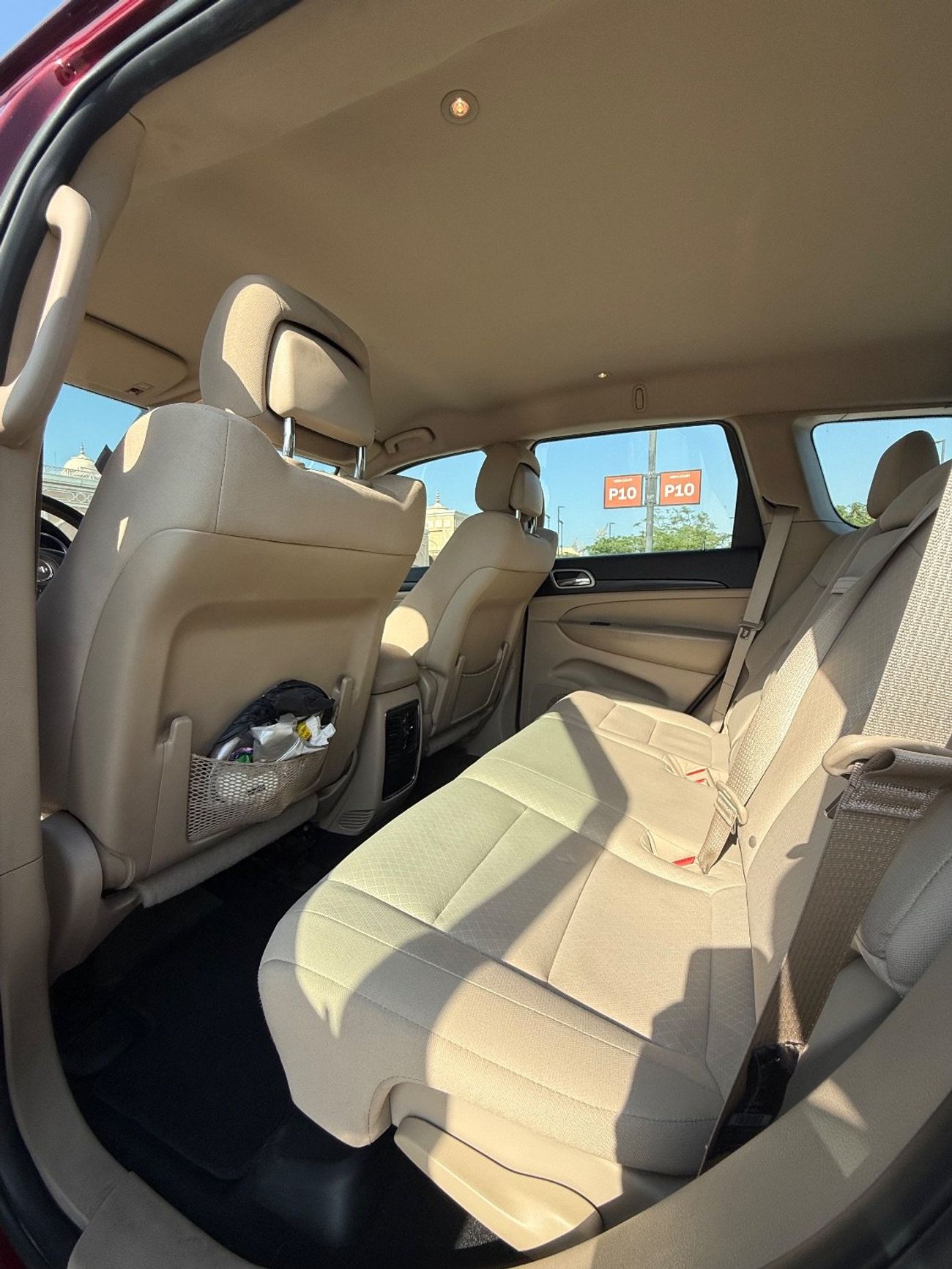 جيب جراند شيروكي Laredo 3.6L