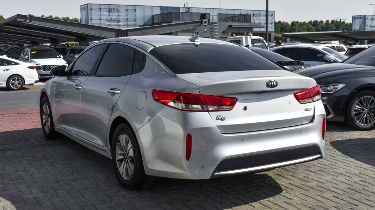 Kia Optima GT 2.0L (245 HP)