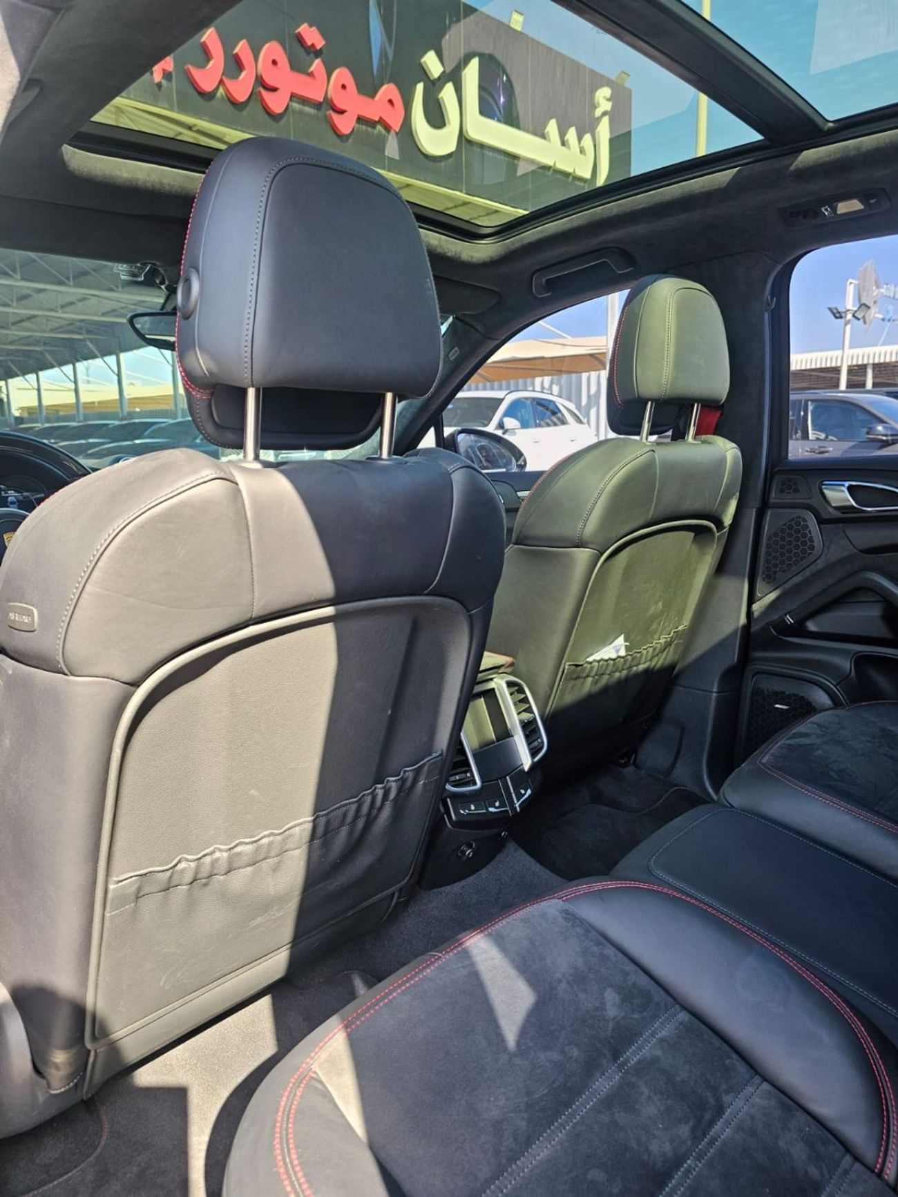 بورش كايان GTS 3.6L