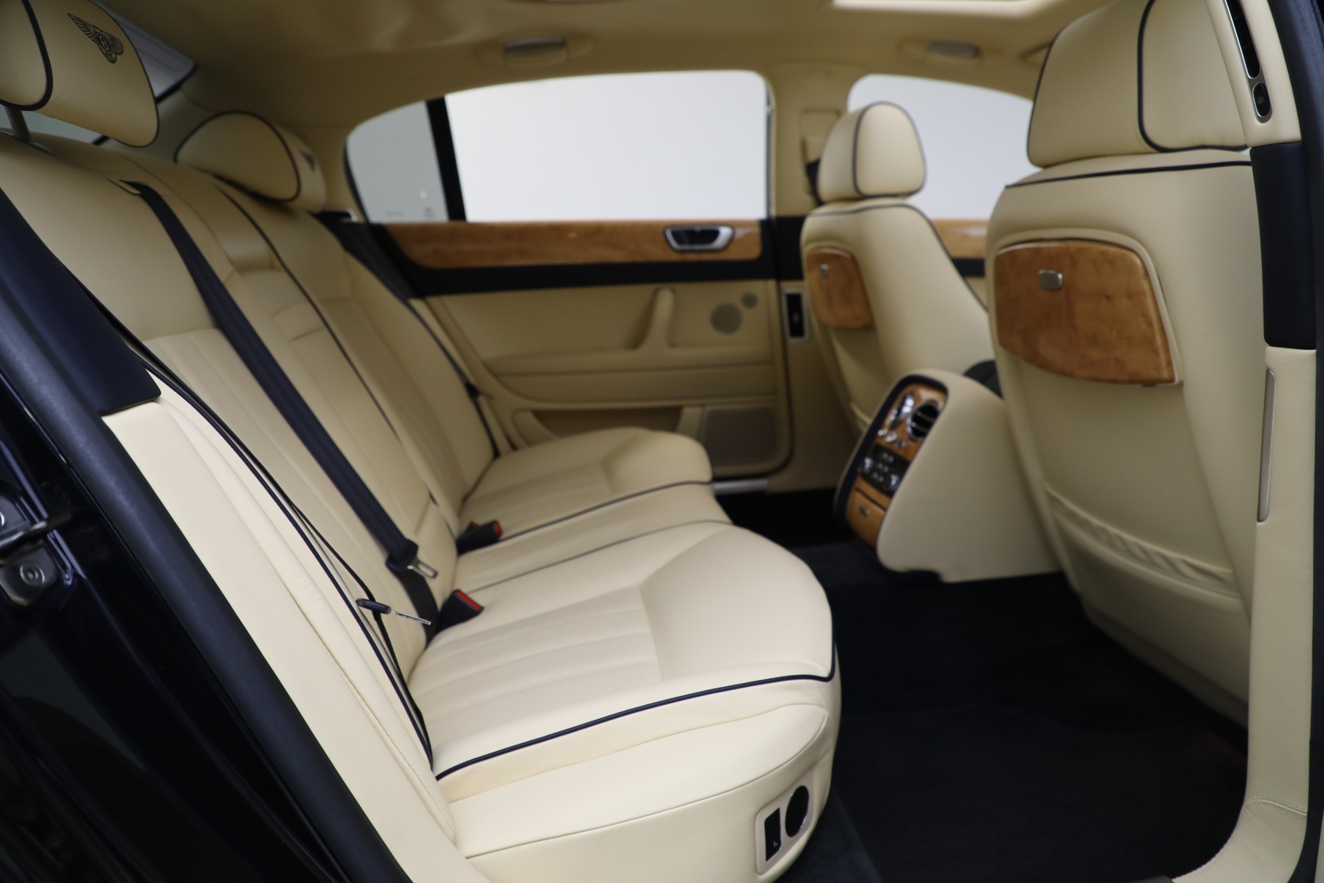 Bentley Continental Flying Spur interior - Seats