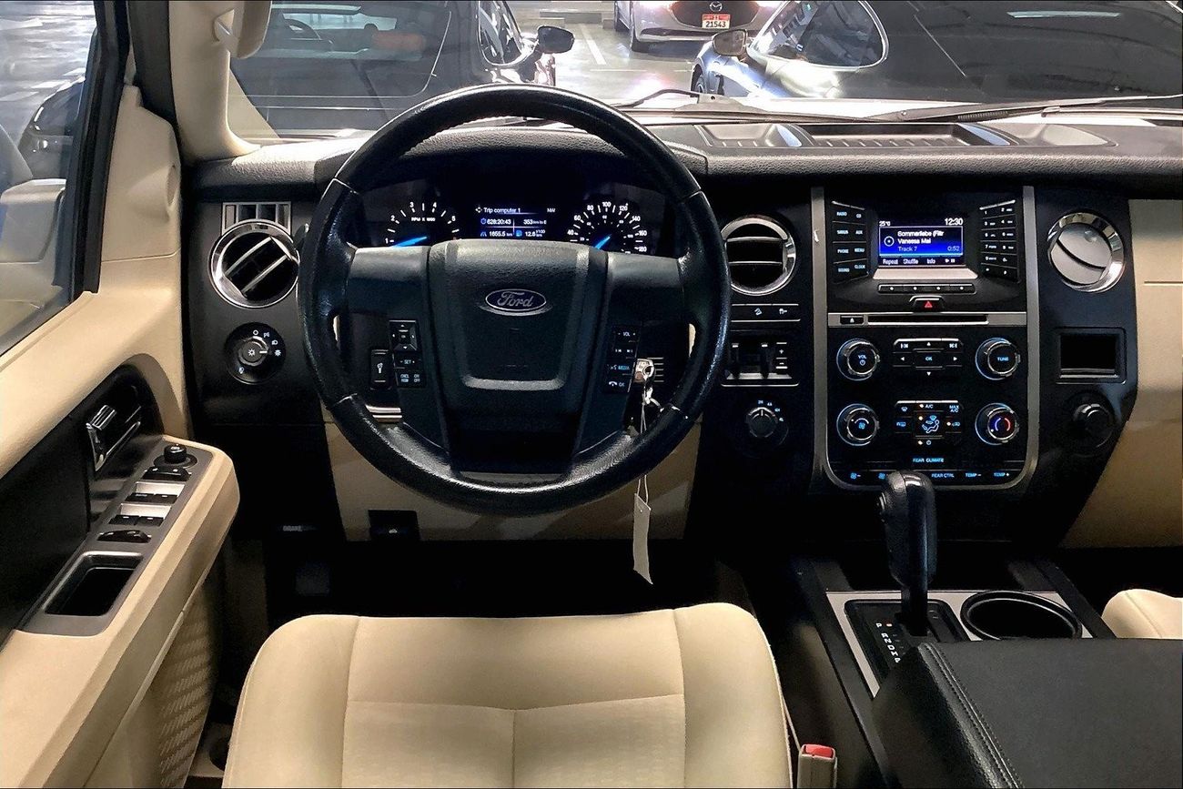 Volkswagen Tiguan R-Line | Guaranteed Warranty | 0 Down Payment