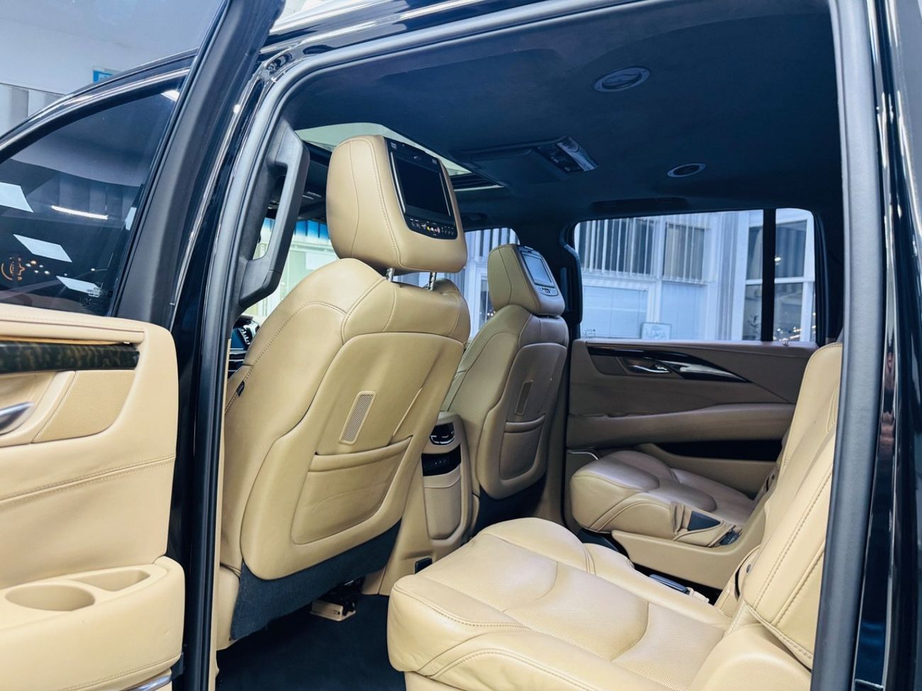 Cadillac Escalade L Platinum 6.2L