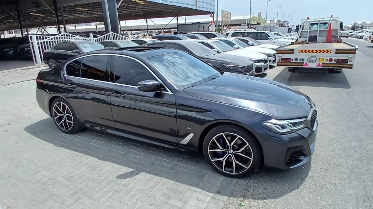 BMW 530i bmw 530i x drive 2021